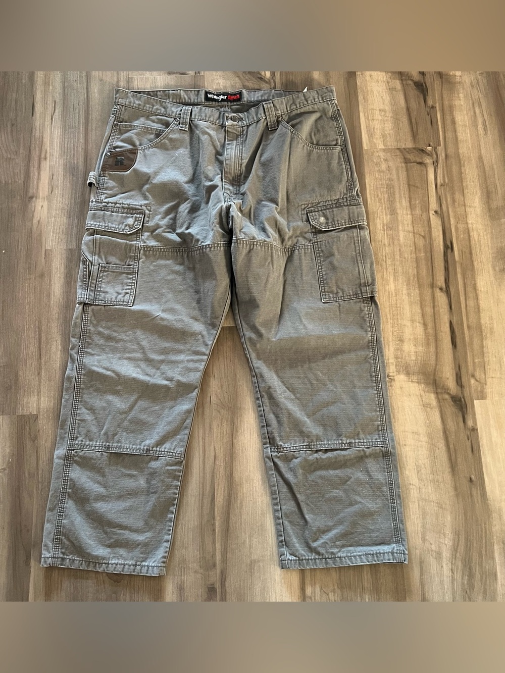 Wrangler Riggs Ripstop Ranger Cargo Pants mens 40x30 Gray Relaxed Workwear